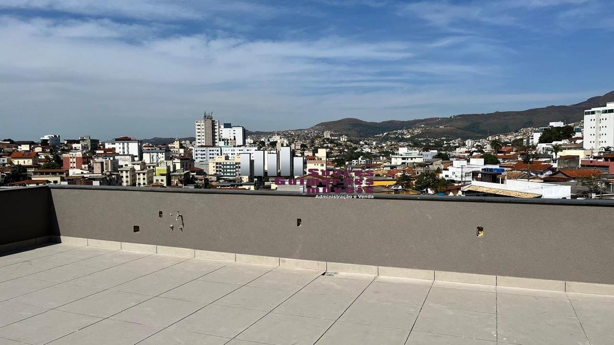 Apartamento, Sagrada Família, 3 Quartos, 2 Vagas, 1 Suíte