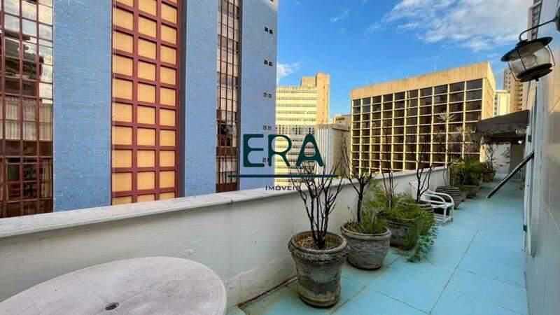 Cobertura, Funcionários, 6 Quartos, 3 Vagas, 1 Suíte