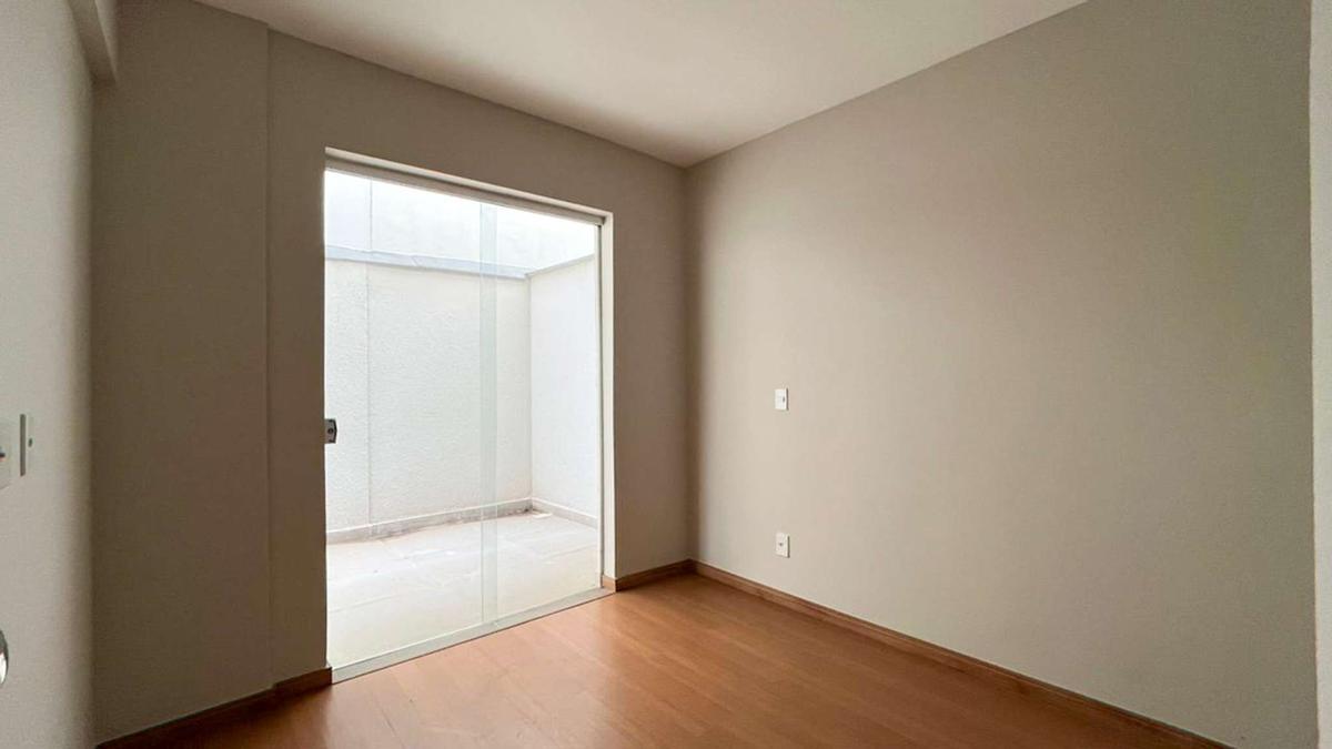 Apartamento, Funcionários, 2 Quartos, 1 Vaga, 1 Suíte