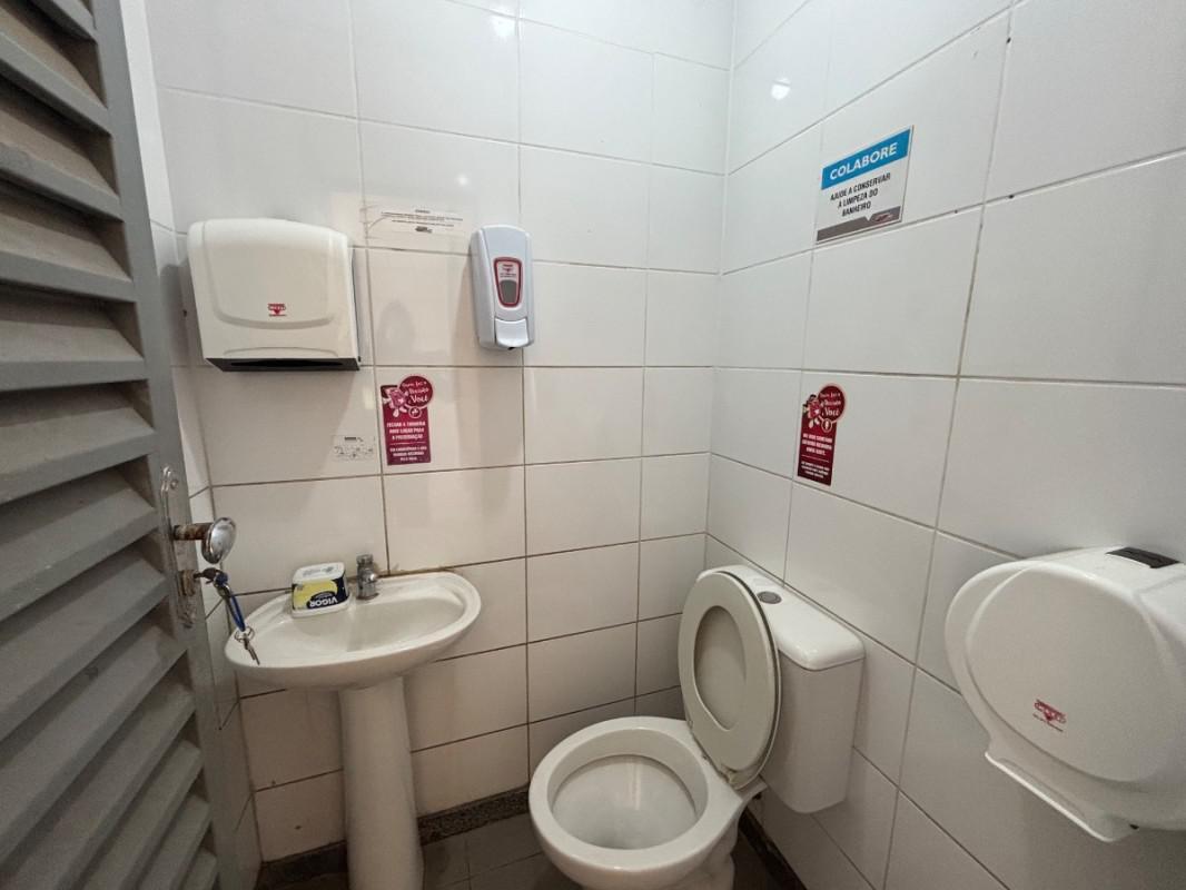 Galpão, São Benedito, 0 Quarto, 5 Vagas