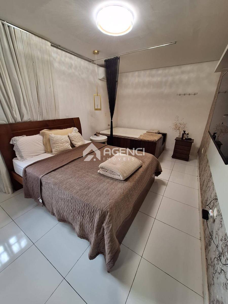 Casa, Ouro Preto, 5 Quartos, 0 Vaga, 1 Suíte
