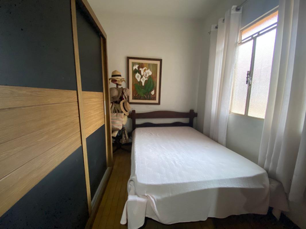 Casa, Centro, 5 Quartos, 2 Vagas