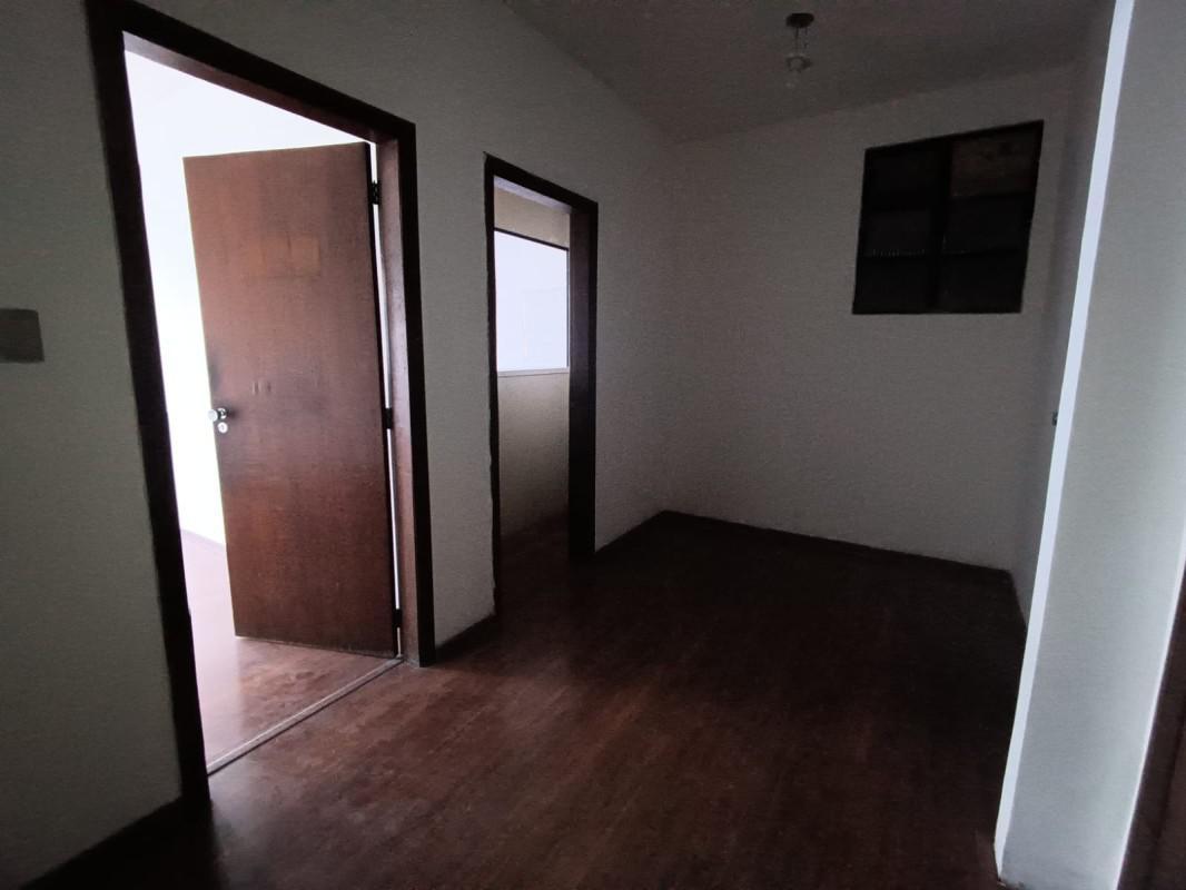 Sala, Centro, 0 Quarto, 0 Vaga