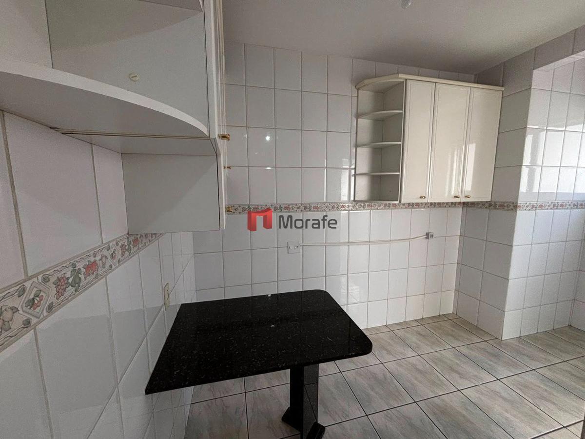 Apartamento, Carlos Prates, 2 Quartos, 1 Vaga