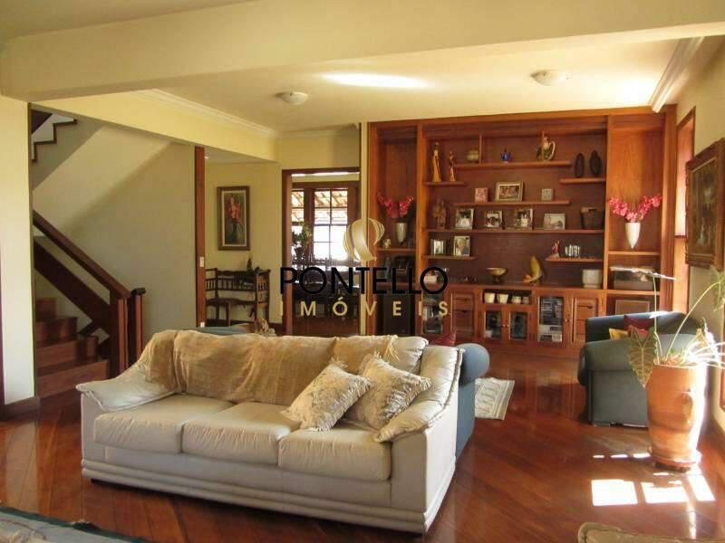 Casa, Alto Caiçaras, 4 Quartos, 0 Vaga, 1 Suíte