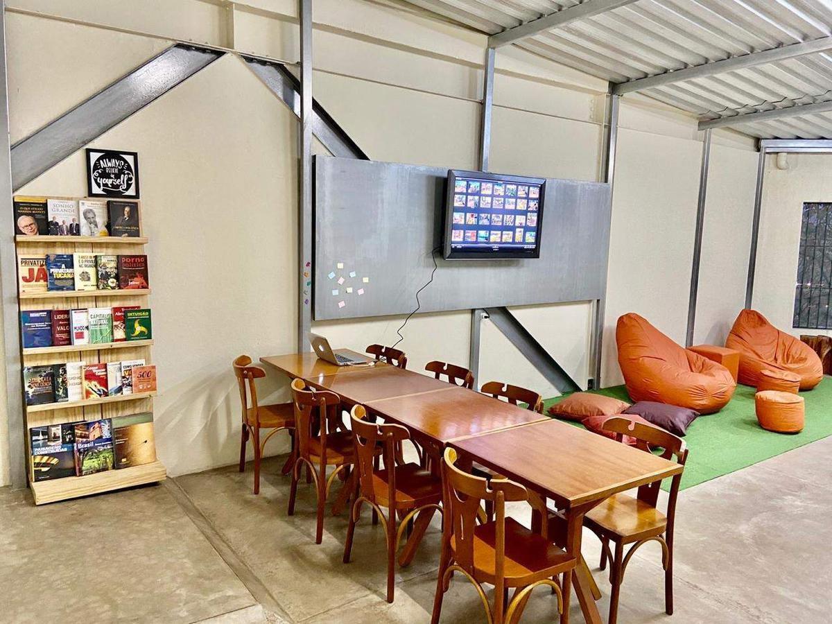 Sala, Estoril, 0 Quarto, 1 Vaga