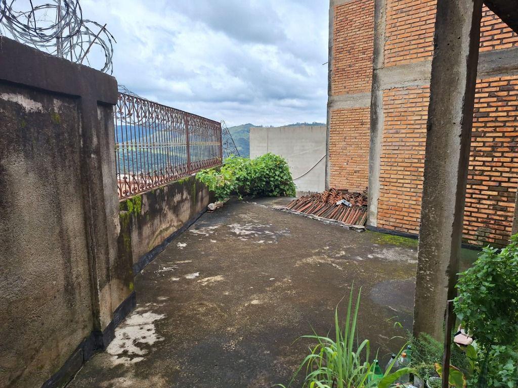 Casa, Adelmolândia, 3 Quartos, 0 Vaga