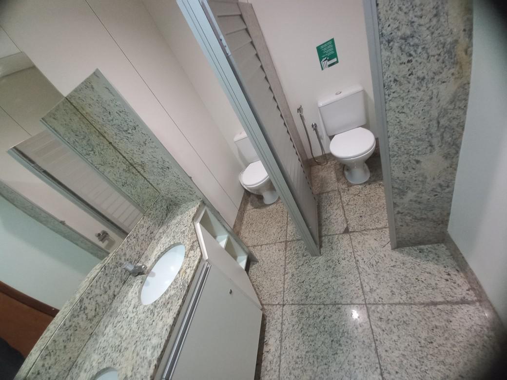 Sala, Savassi, 0 Quarto, 2 Vagas
