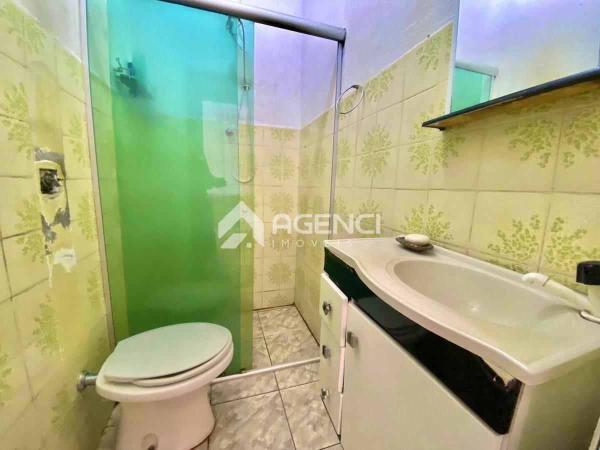 Casa, Santa Maria, 2 Quartos, 0 Vaga, 0 Suíte