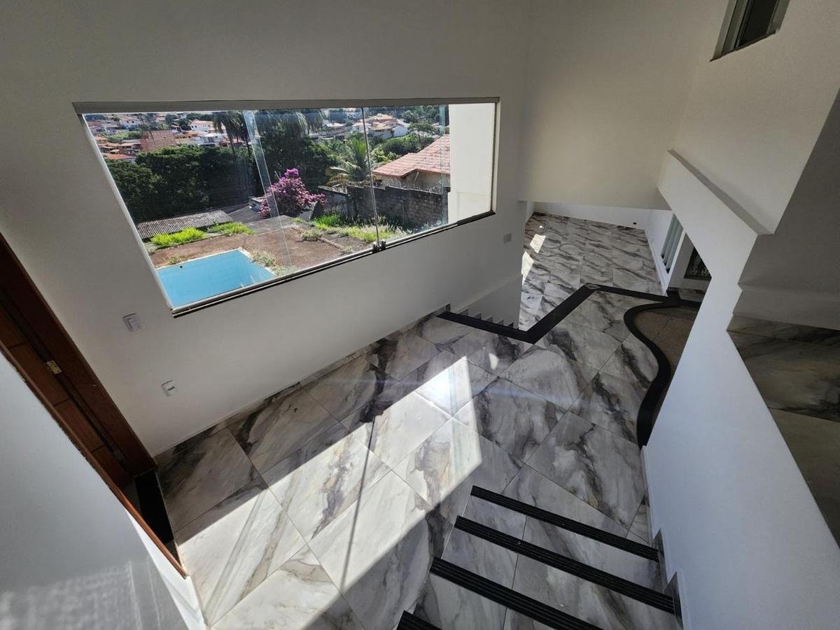 Casa, Colonial, 3 Quartos, 10 Vagas, 2 Suítes