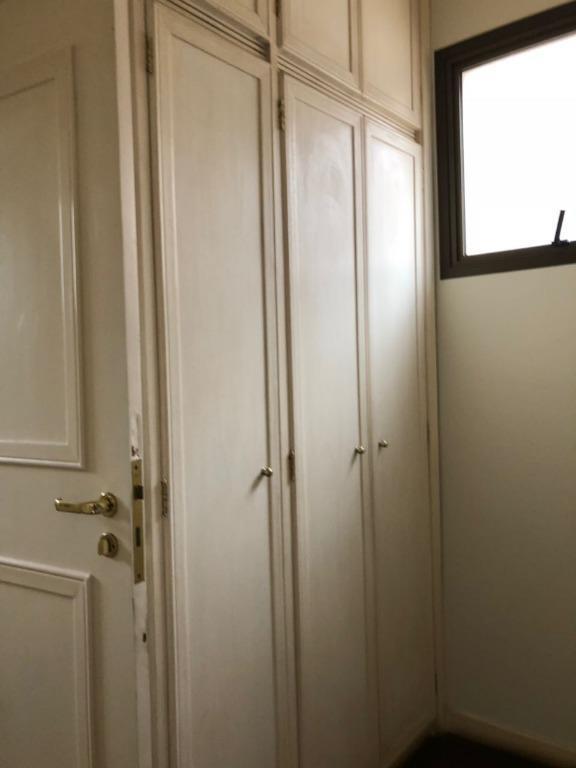 Apartamento, Funcionários, 4 Quartos, 3 Vagas, 2 Suítes
