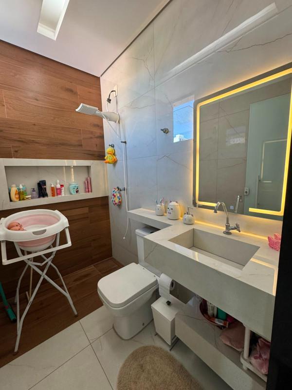 Casa, Masterville, 3 Quartos, 4 Vagas, 1 Suíte