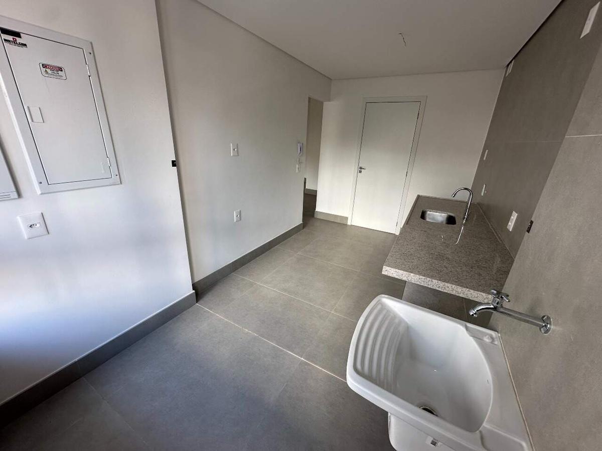 Apartamento, Santa Efigênia, 3 Quartos, 2 Vagas, 1 Suíte