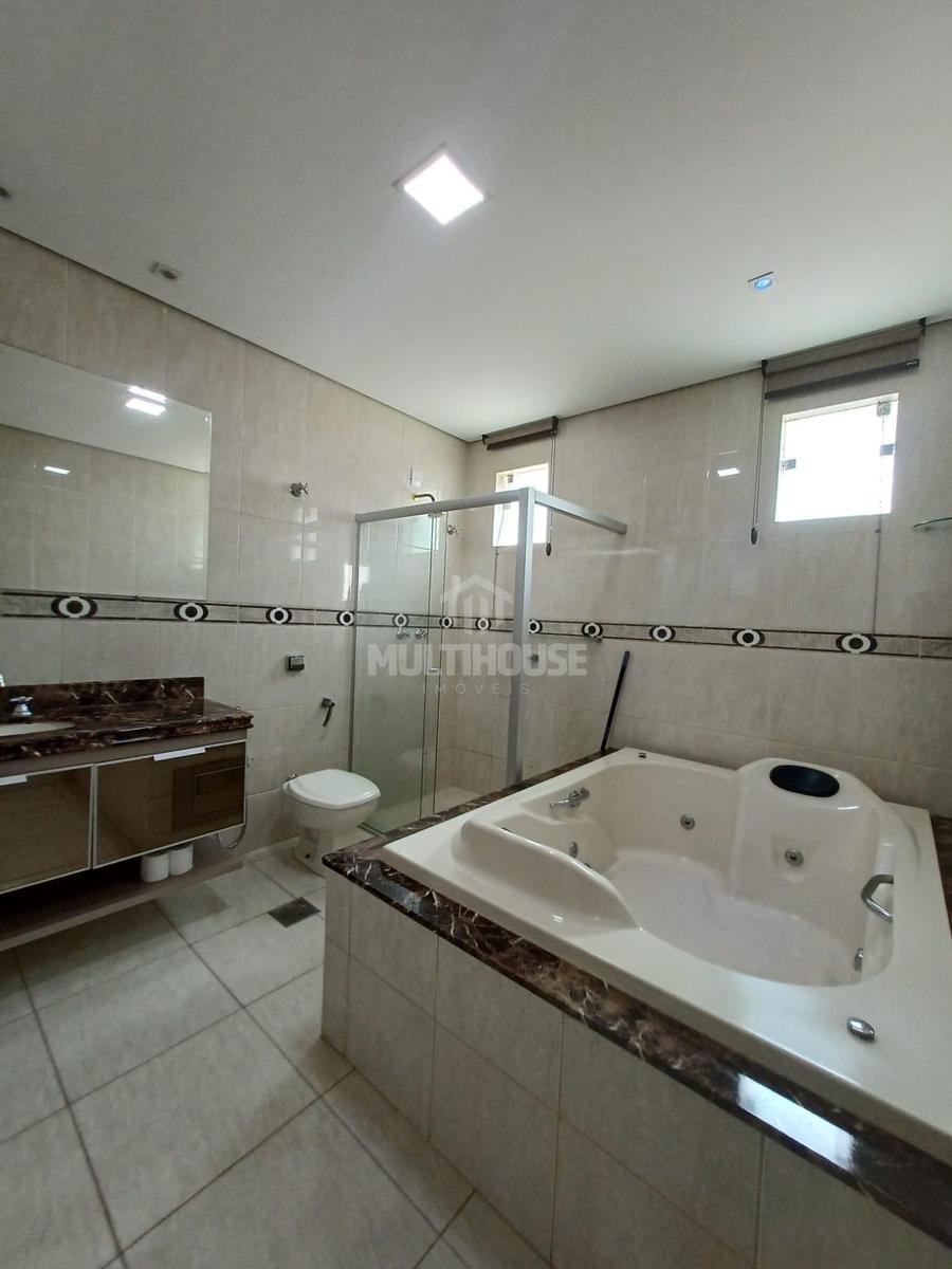 Casa, Paquetá, 4 Quartos, 4 Vagas, 2 Suítes