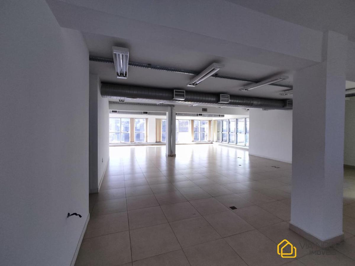 Sala, Estoril, 4 Vagas