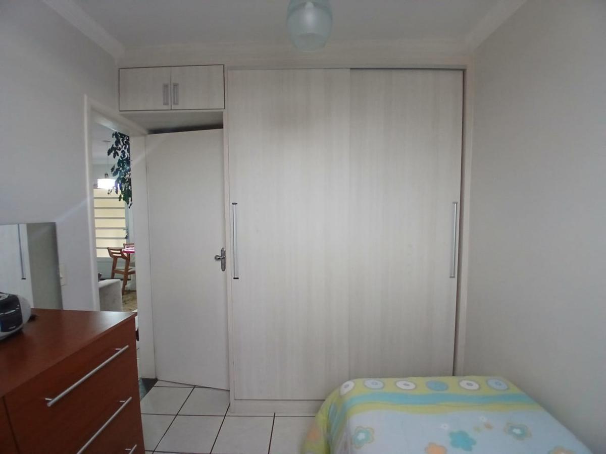 Apartamento, Vitória, 2 Quartos, 1 Vaga