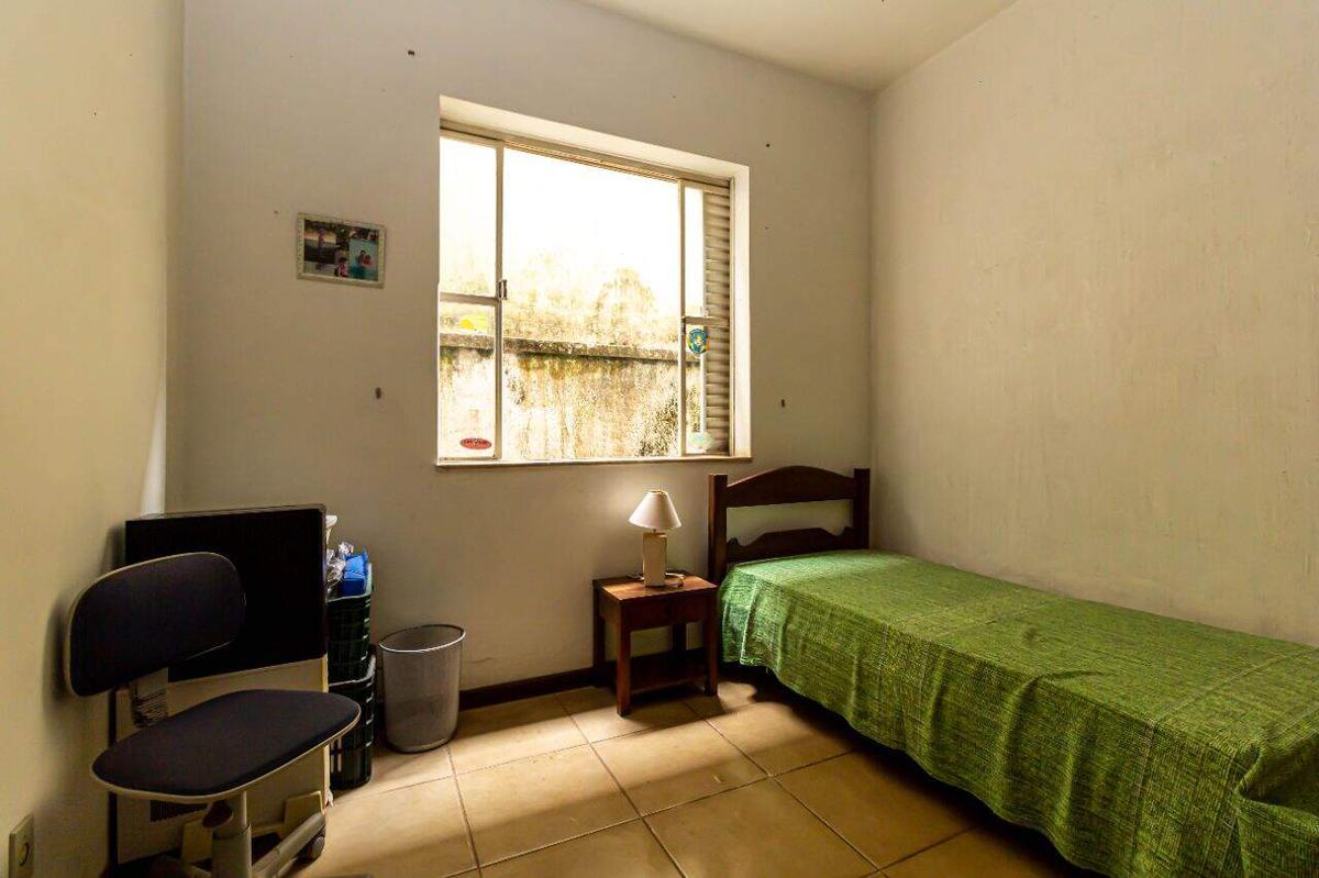 Casa, Serra, 4 Quartos, 1 Vaga, 2 Suítes