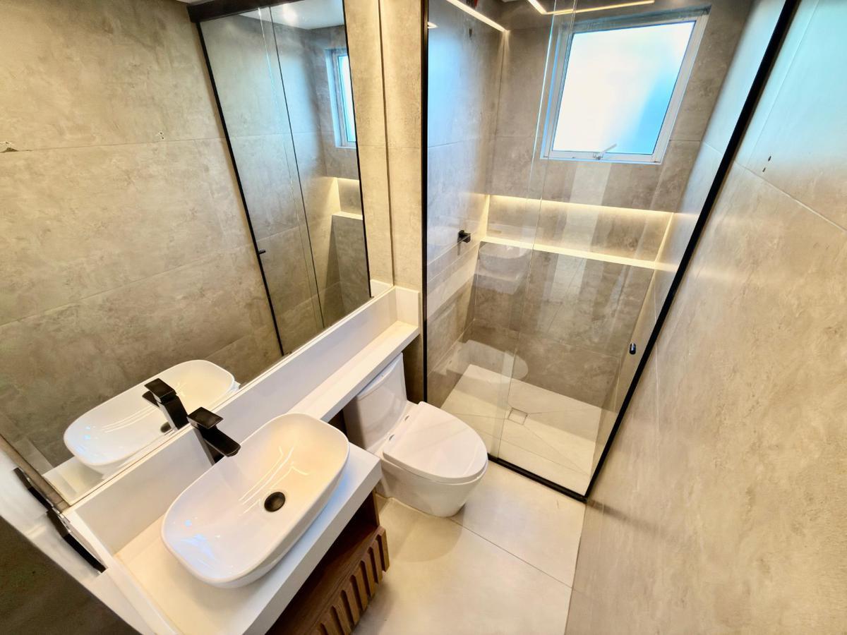 Apartamento, Santa Mônica, 2 Quartos, 1 Vaga