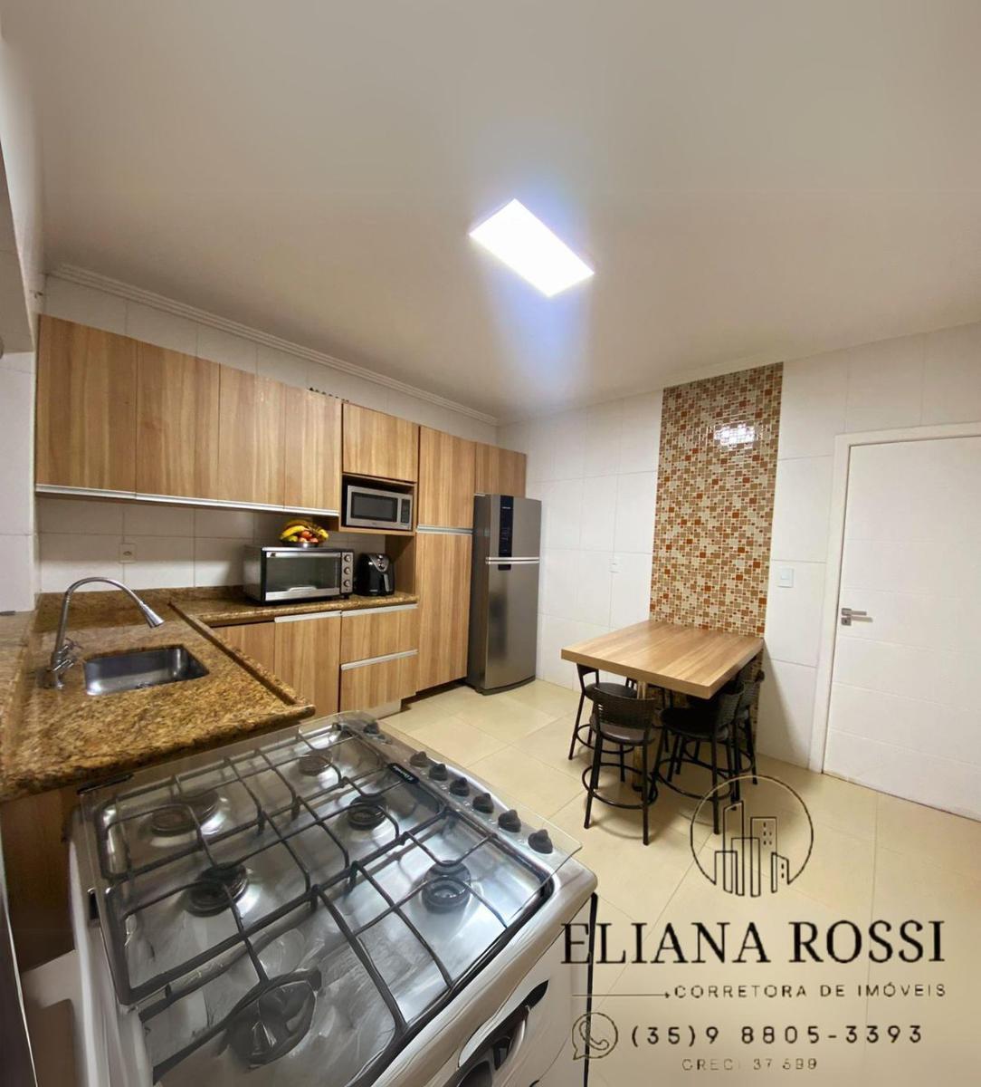 Casa, Centro, 2 Quartos, 2 Vagas, 1 Suíte