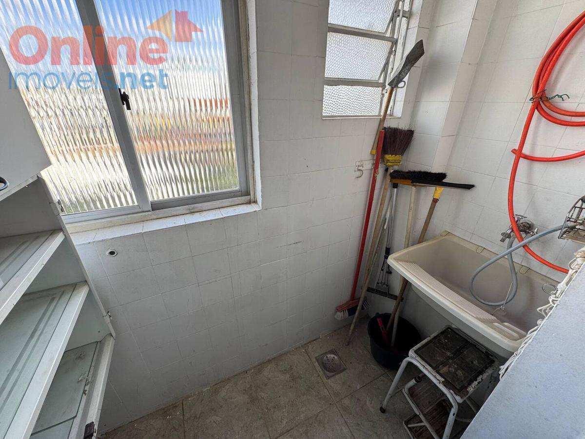 Apartamento, Sagrada Família, 2 Quartos, 0 Vaga, 0 Suíte