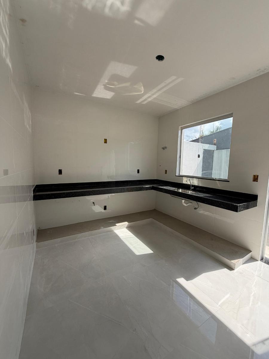 Casa, Vida Nova, 3 Quartos, 4 Vagas, 1 Suíte
