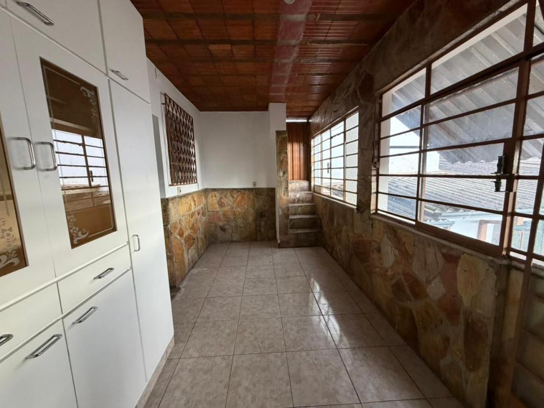 Casa, Graça, 4 Quartos, 2 Vagas, 1 Suíte