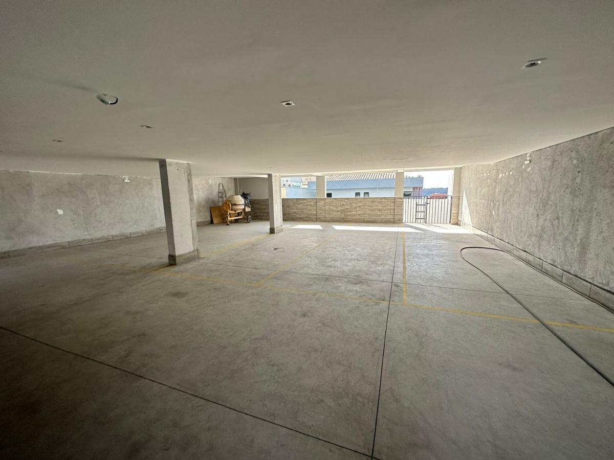 Apartamento, Serrano, 4 Quartos, 3 Vagas, 1 Suíte