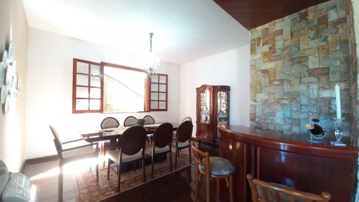 Casa, Santa Inês, 3 Quartos, 2 Vagas, 1 Suíte
