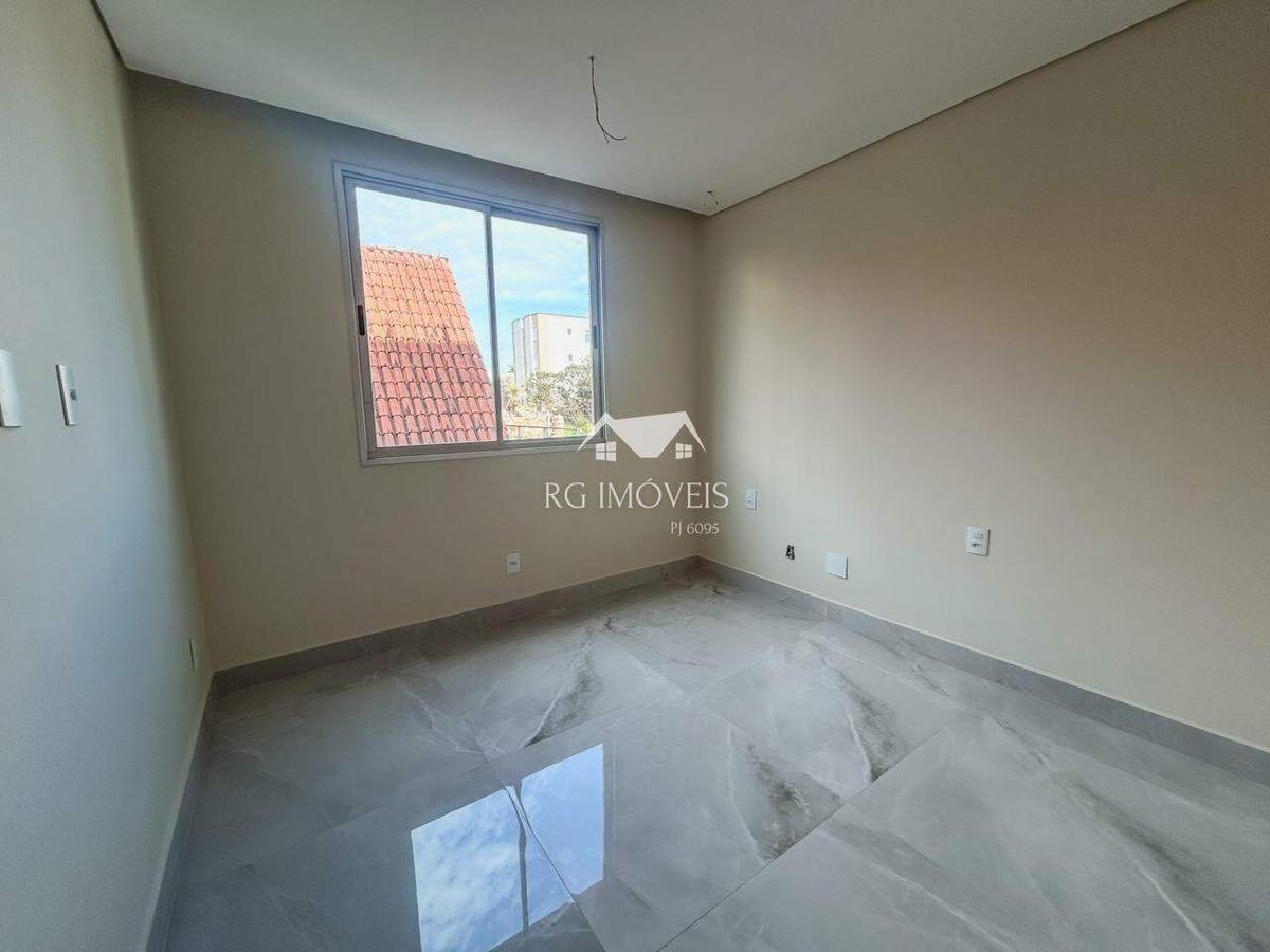 Apartamento, Barreiro, 3 Quartos, 1 Vaga, 1 Suíte