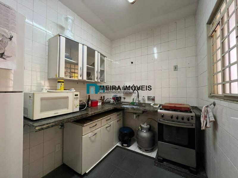 Casa, Nova Granada, 3 Quartos, 2 Vagas, 1 Suíte