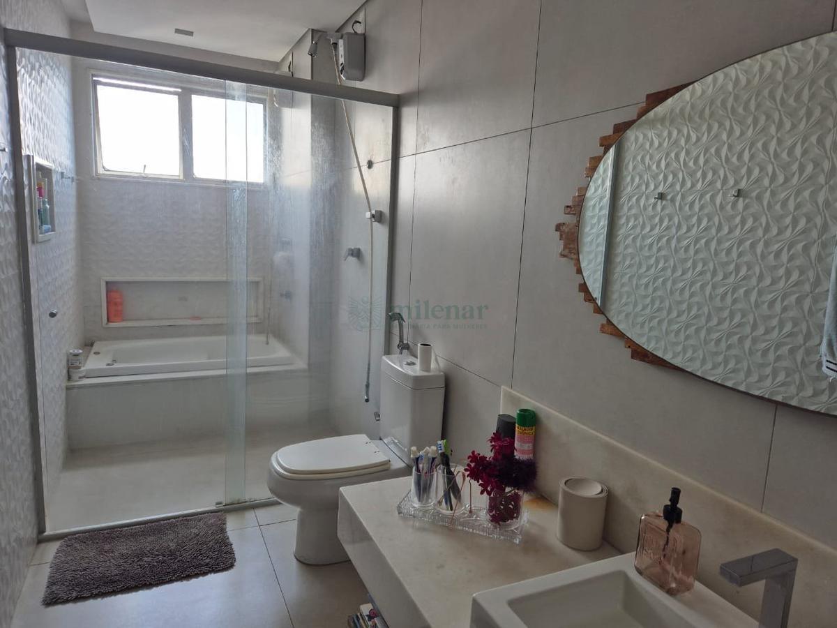 Apartamento, Luxemburgo, 4 Quartos, 3 Vagas, 1 Suíte