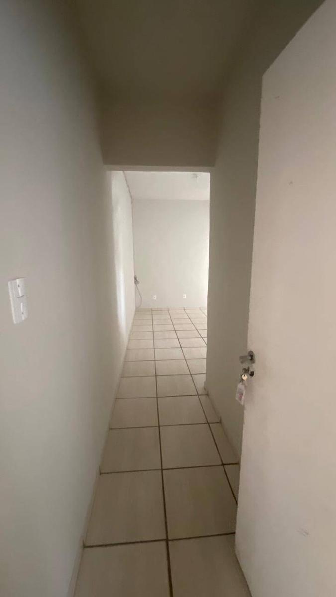 Apartamento, Santa Cruz, 2 Quartos, 0 Vaga