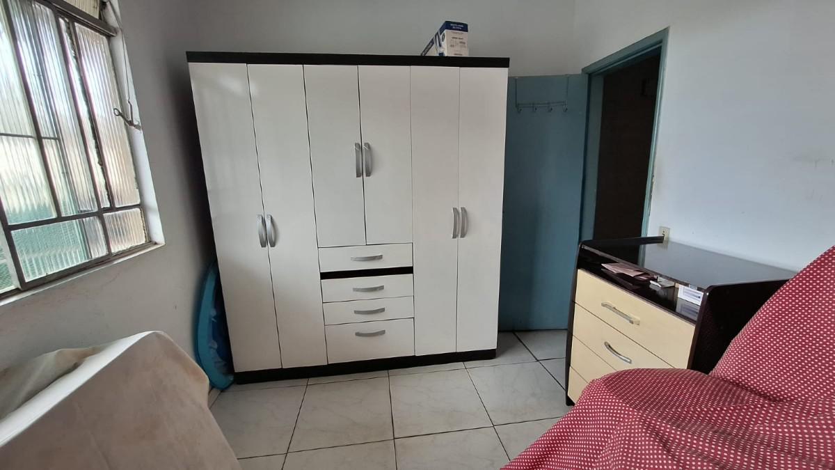 Casa, Industrial Itaú, 3 Quartos, 3 Vagas, 1 Suíte