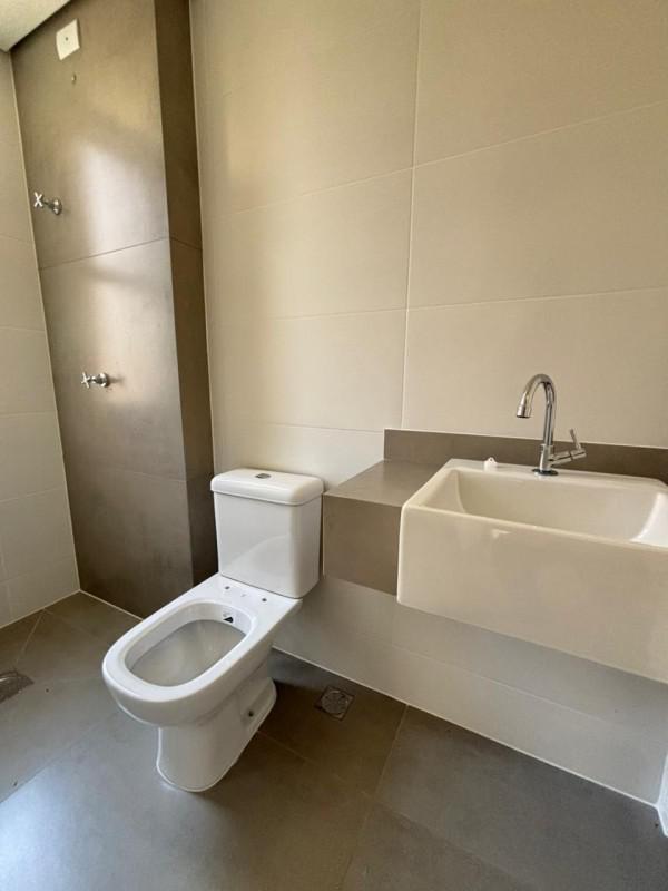 Apartamento, Sagrada Família, 3 Quartos, 2 Vagas, 1 Suíte