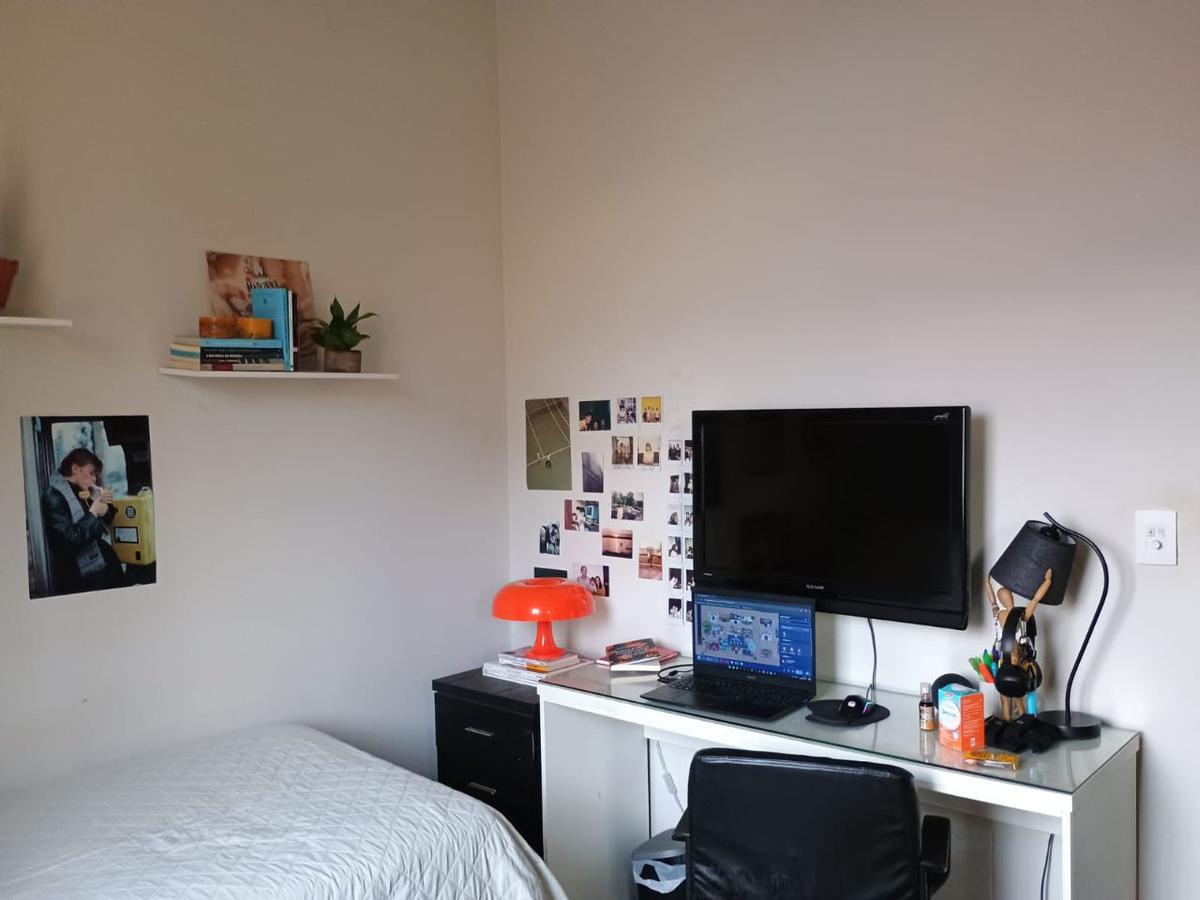 Casa, Cachoeirinha, 4 Quartos, 3 Vagas, 1 Suíte