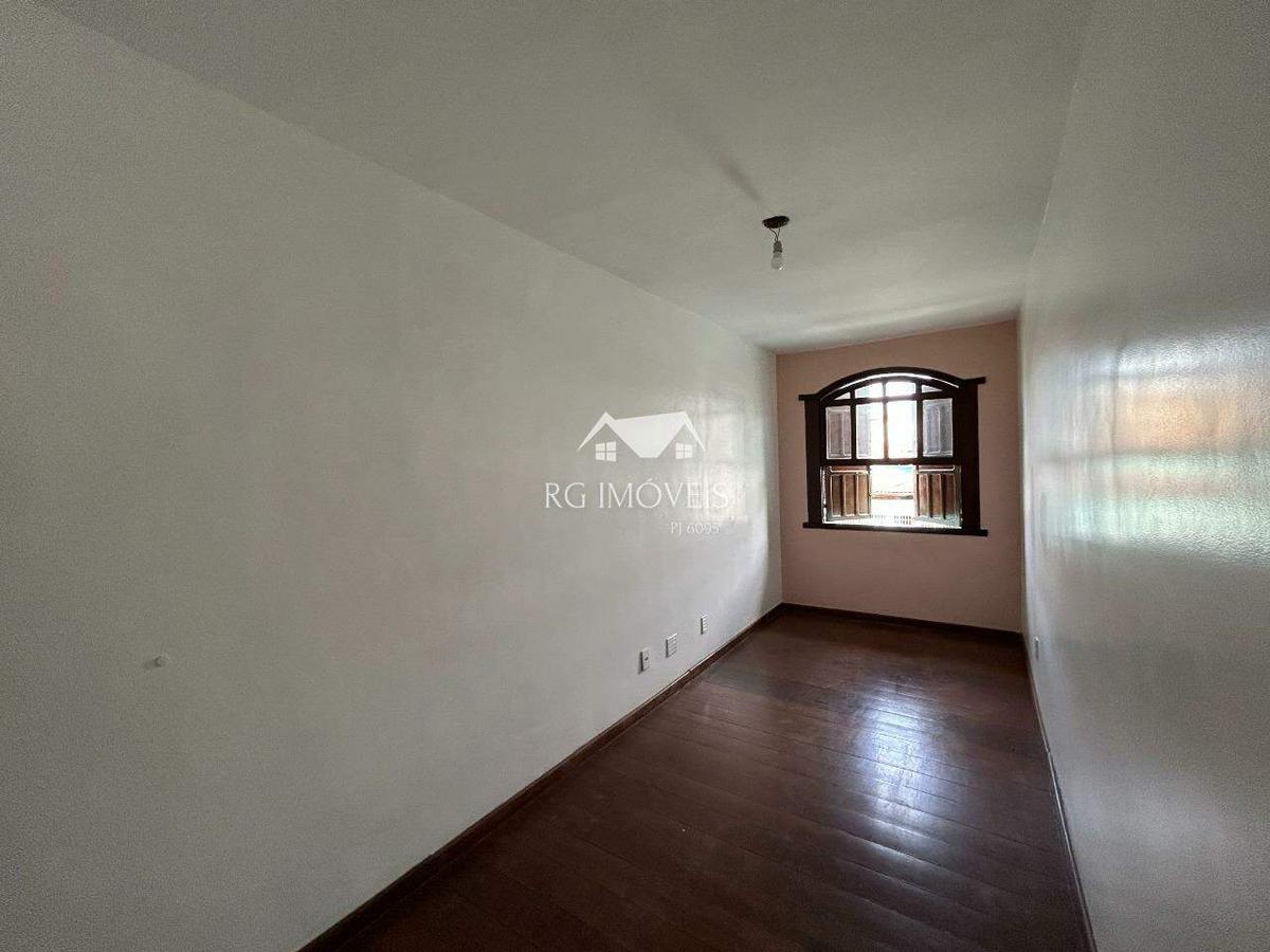 Casa, Teixeira Dias, 4 Quartos, 2 Vagas, 2 Suítes