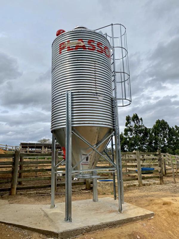 Fazenda, 4 Quartos, 1 Suíte
