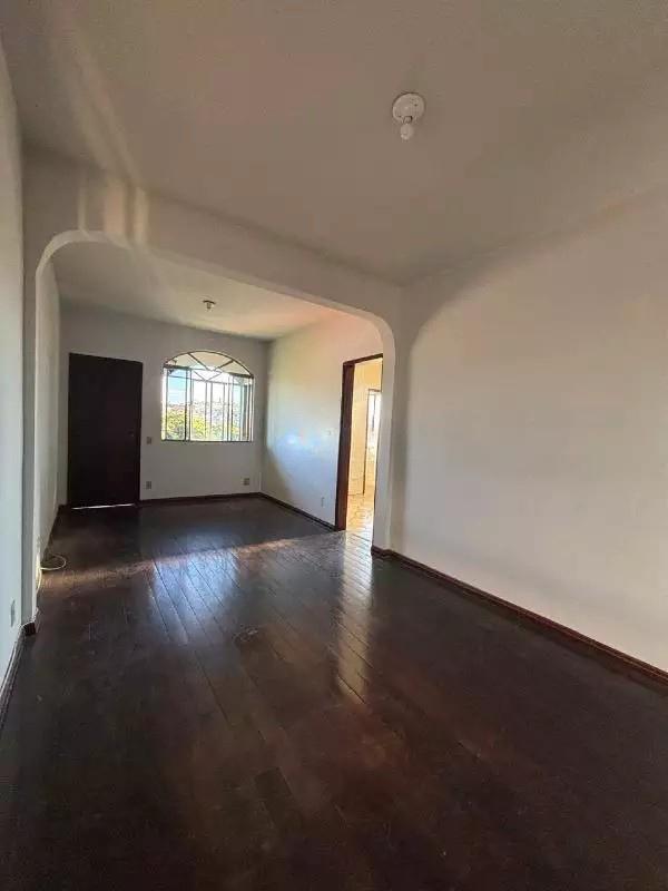 Apartamento, Barreiro, 3 Quartos, 2 Vagas, 1 Suíte
