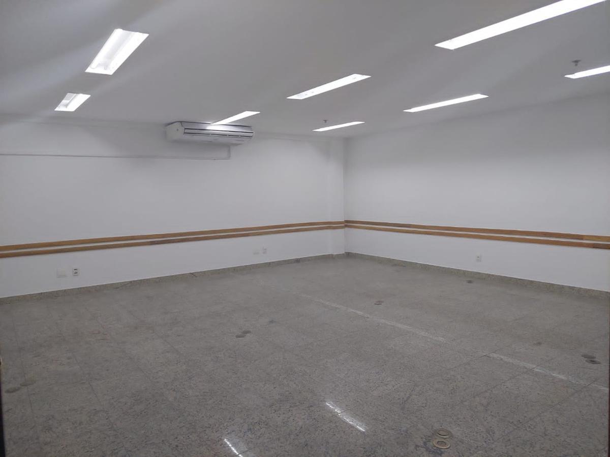Prédio, Santo Agostinho, 0 Quarto, 0 Vaga