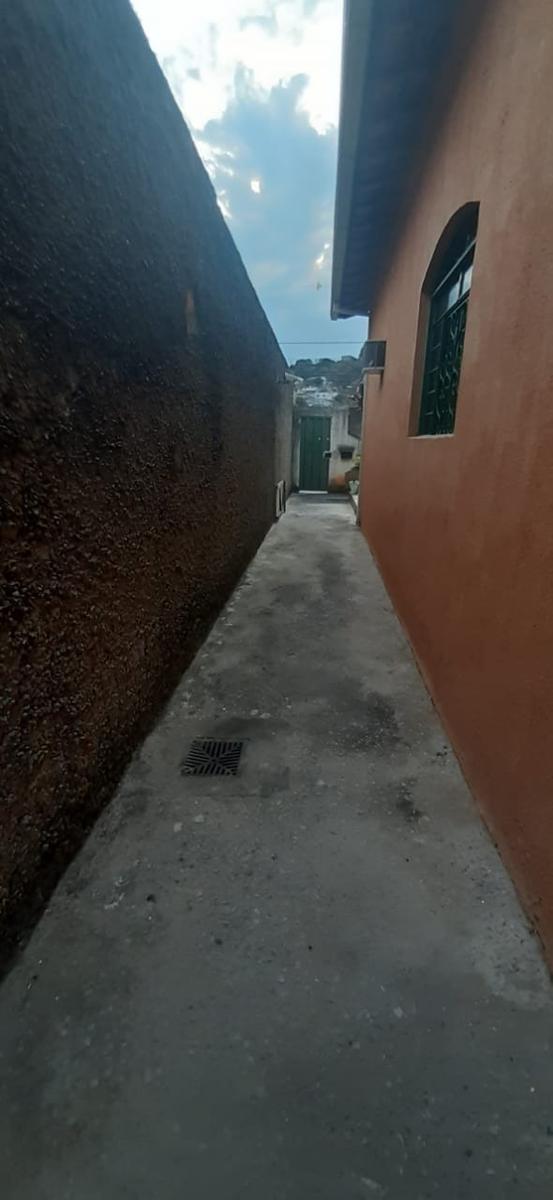 Casa, Duque de Caxias, 2 Quartos, 2 Vagas