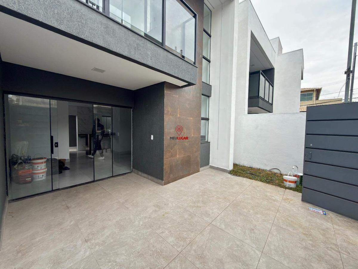Casa, São Pedro, 2 Quartos, 2 Vagas, 1 Suíte
