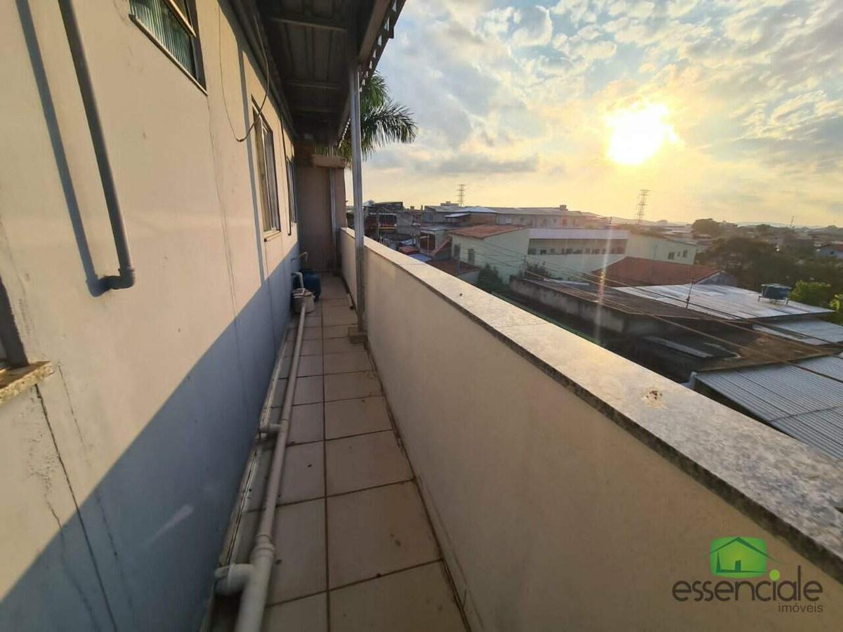 Prédio, Santa Edwiges, 4 Quartos, 1 Vaga, 1 Suíte