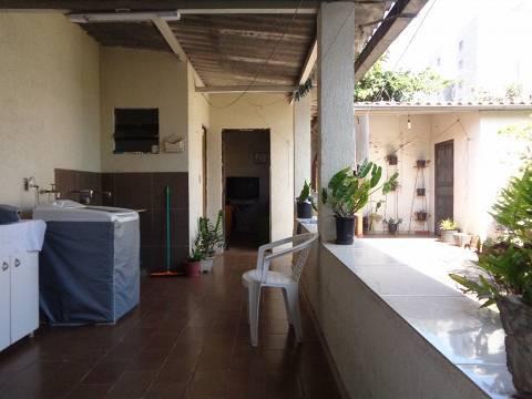 Casa, Betânia, 3 Quartos, 2 Vagas, 1 Suíte