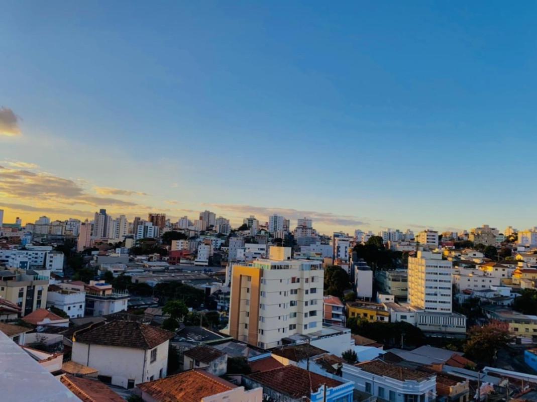 Cobertura, Floresta, 2 Quartos, 2 Vagas, 1 Suíte