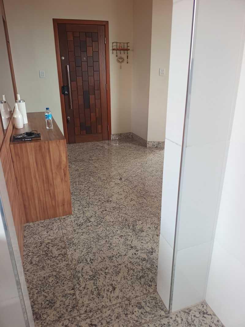 Apartamento, Europa, 3 Quartos, 2 Vagas, 1 Suíte