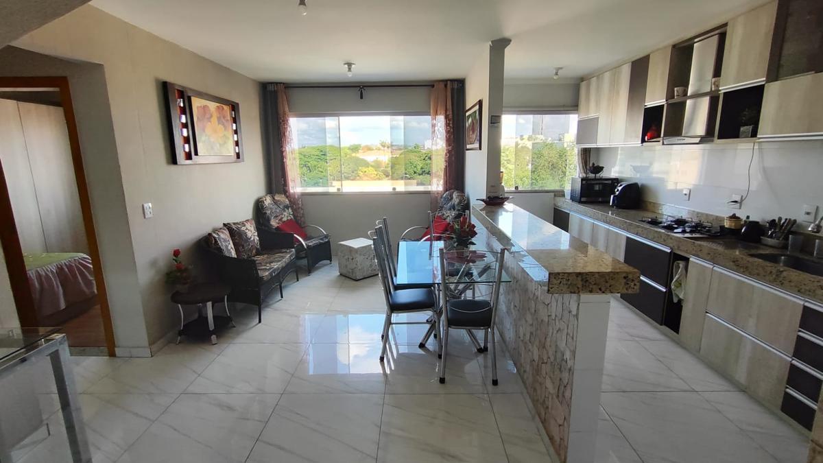 Cobertura, Arvoredo, 3 Quartos, 2 Vagas, 1 Suíte