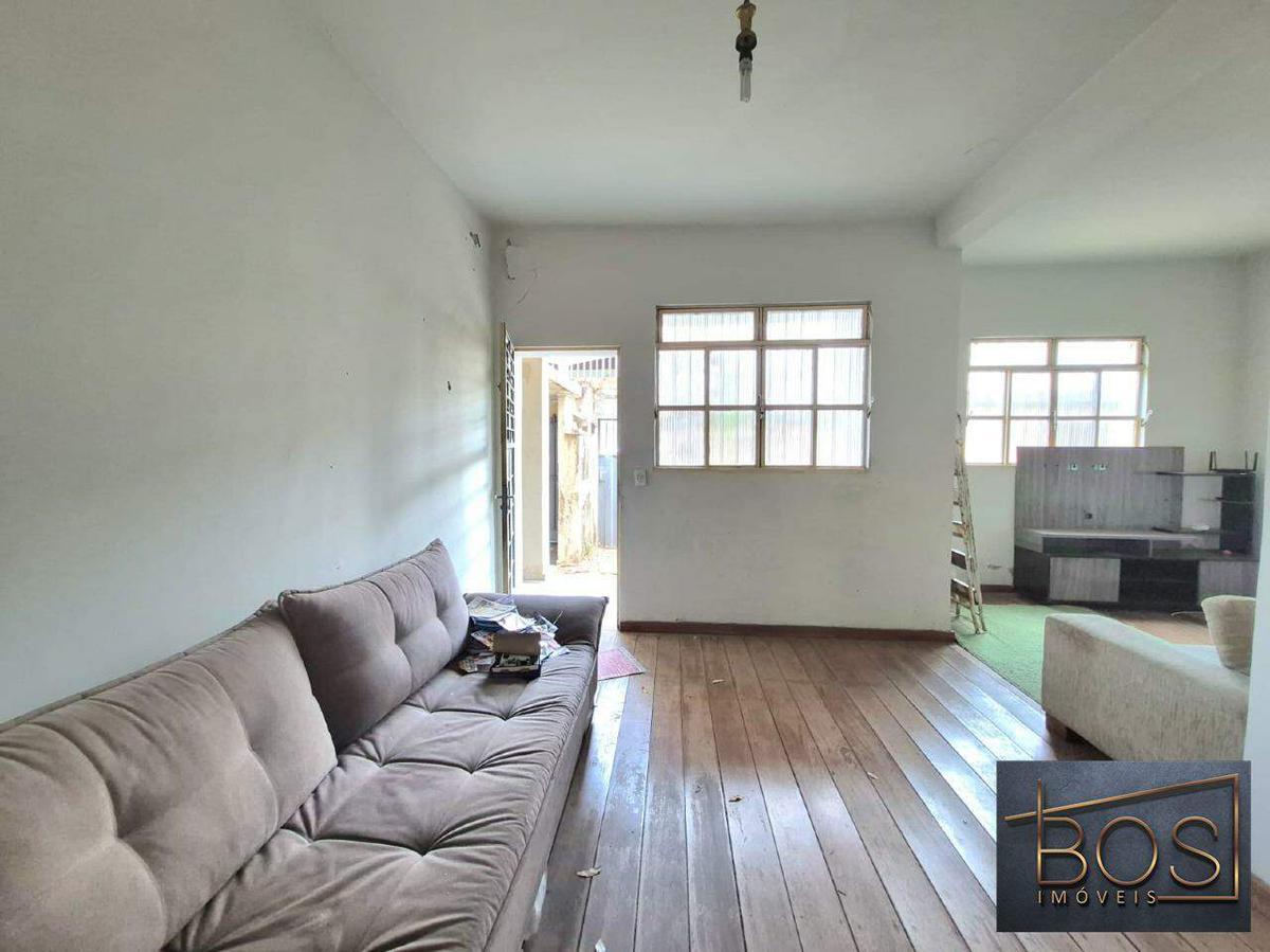 Casa, Esplanada, 3 Quartos, 2 Vagas, 1 Suíte