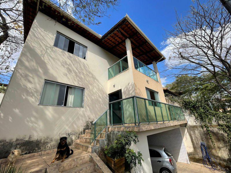 Casa, Niterói, 4 Quartos, 4 Vagas, 1 Suíte