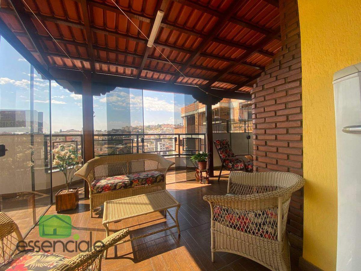 Cobertura, Jardim Riacho das Pedras, 3 Quartos, 4 Vagas, 2 Suítes