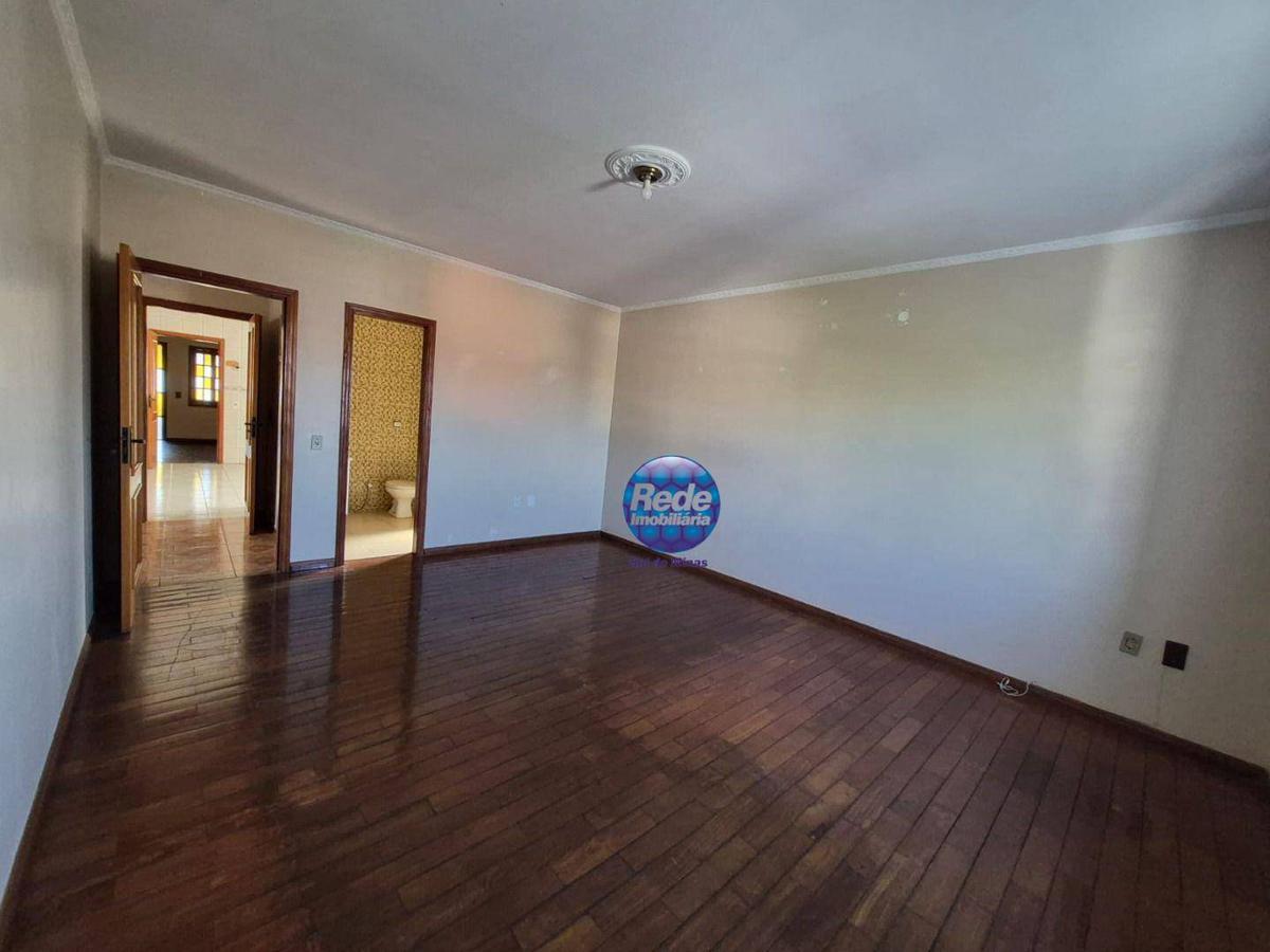 Casa, Jardim Cidade Nova, 3 Quartos, 2 Vagas, 1 Suíte